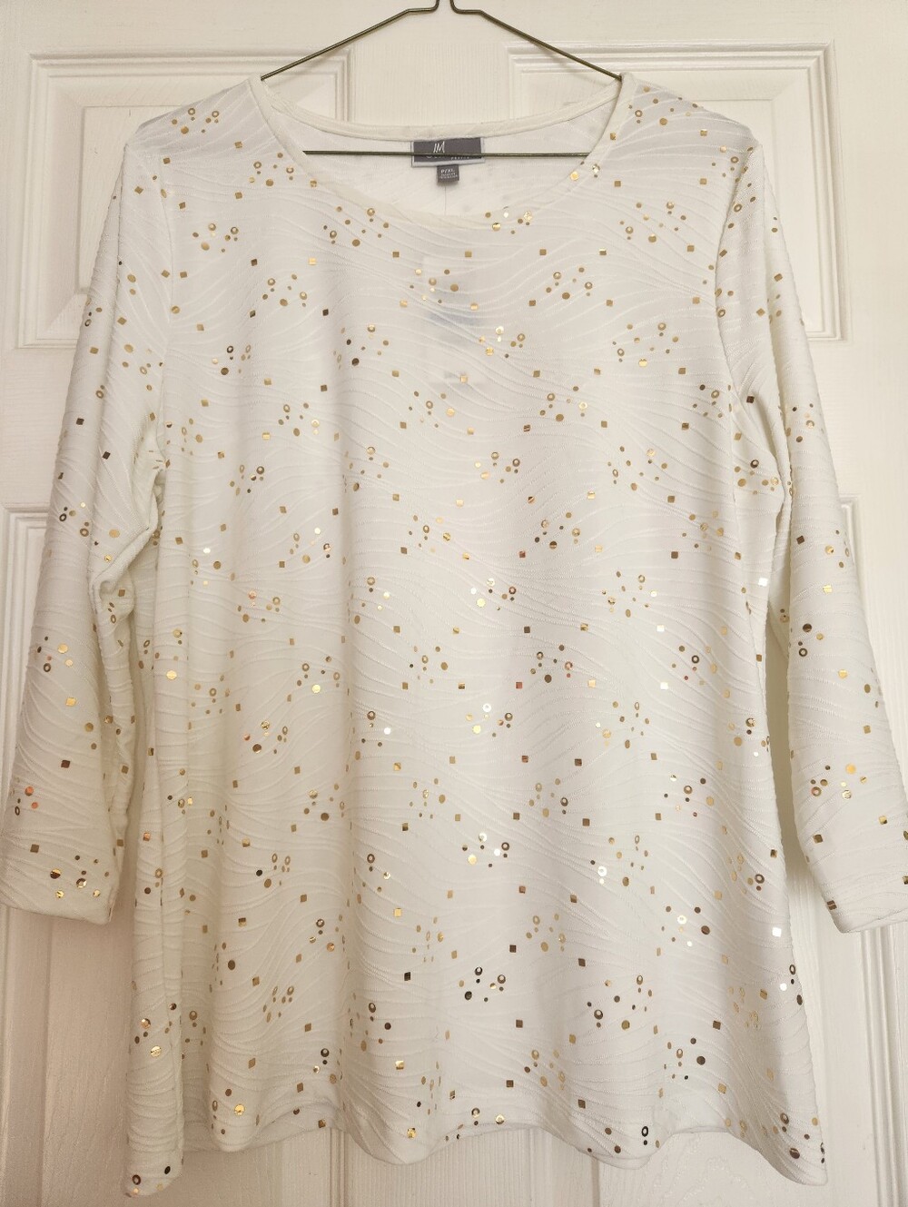 JM Collection White Top with Gold Sequin Detail